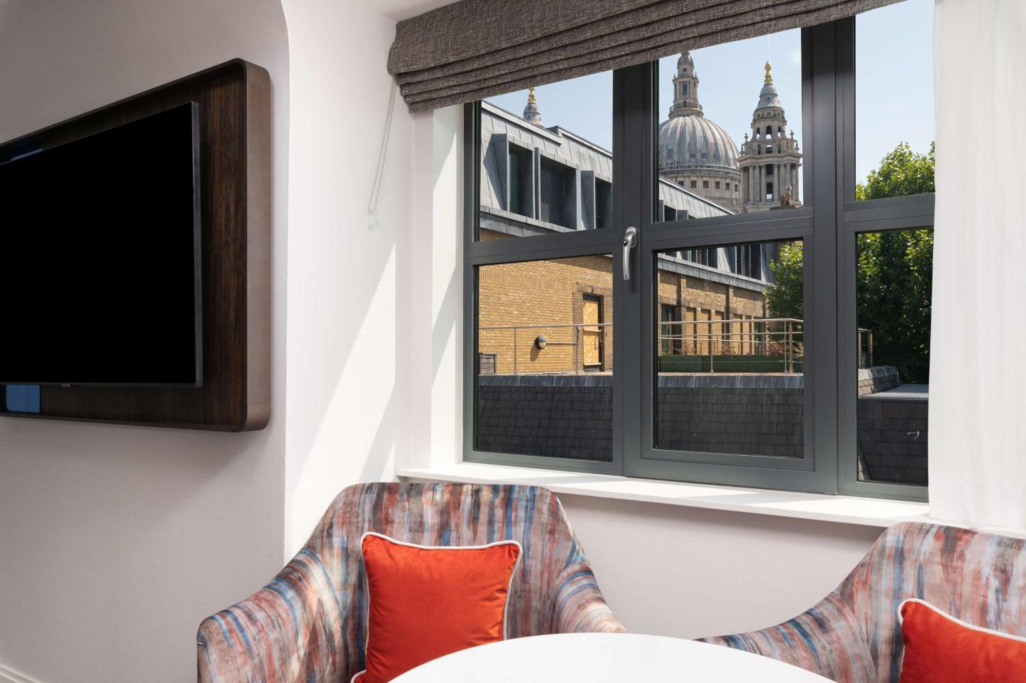 Lost Property St Pauls London, Curio Collection By Hilton Екстер'єр фото