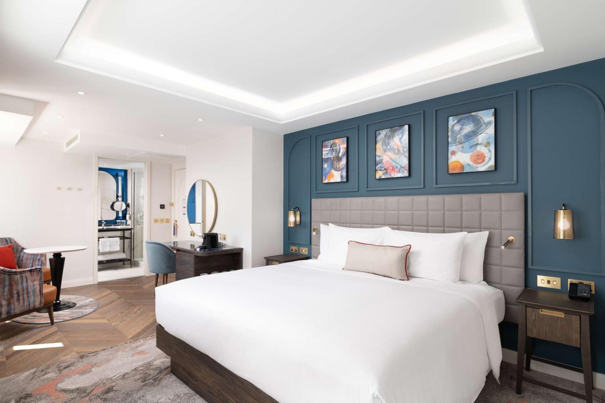 Lost Property St Pauls London, Curio Collection By Hilton Екстер'єр фото